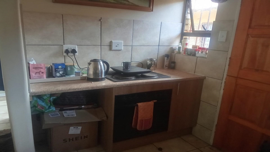 1 Bedroom Property for Sale in Vaalpark Free State